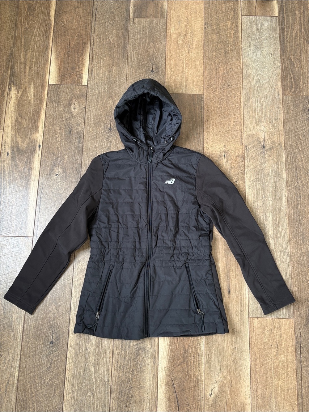 New Balance Women's Black Hooded Lightweight Jacket